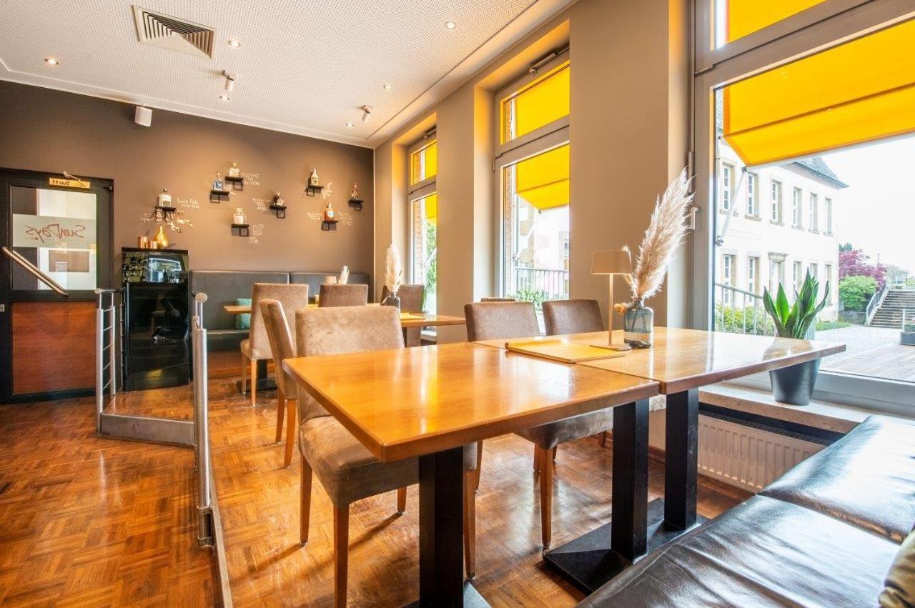 Hotel Luecke ריין מראה חיצוני תמונה