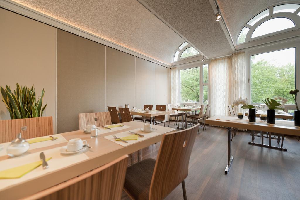 Hotel Luecke ריין מראה חיצוני תמונה